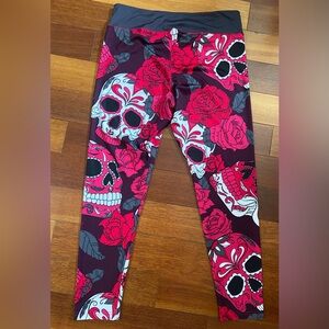 Wilson Sugar Scull & Red Rose leggings